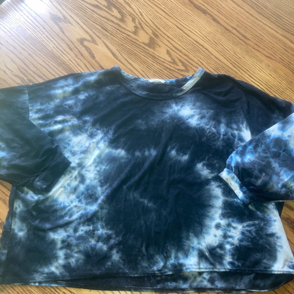 Olivia Rae xl tie dye crop top
